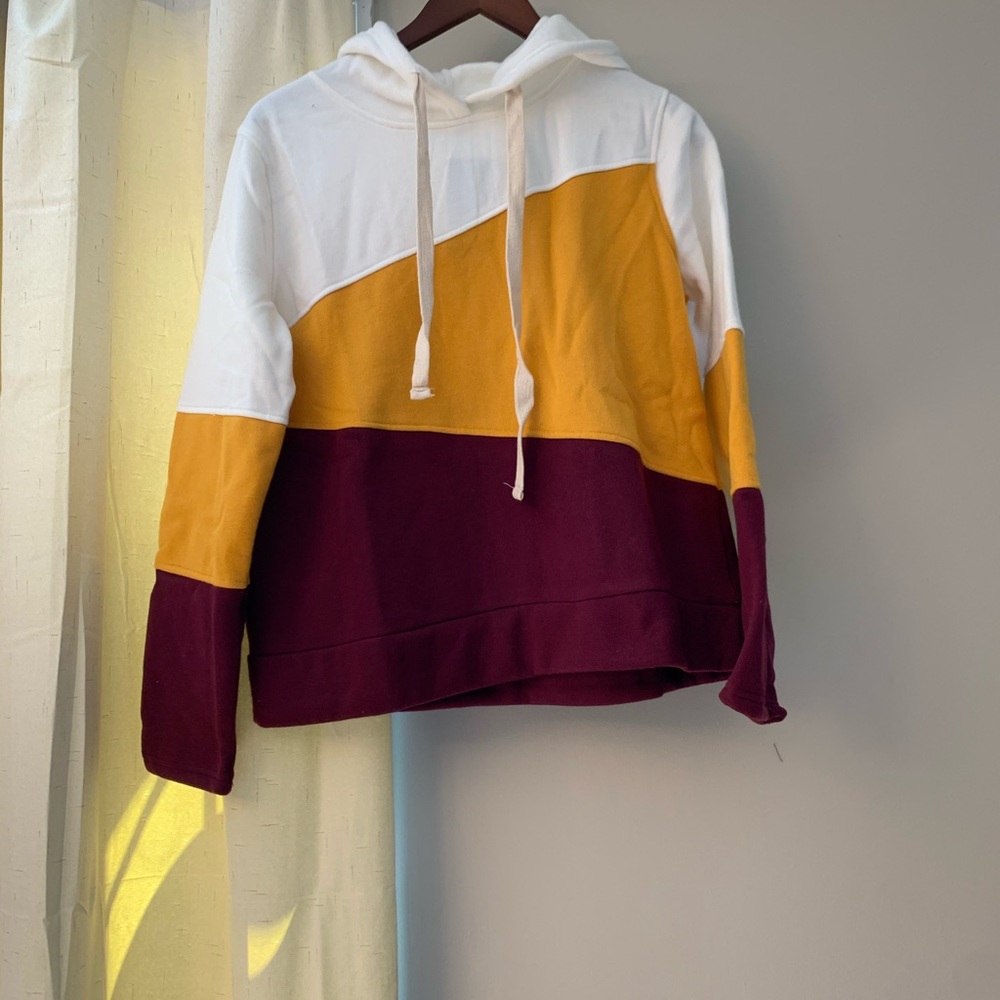 🍁 Color Block Hoodie - Picture 2 of 3